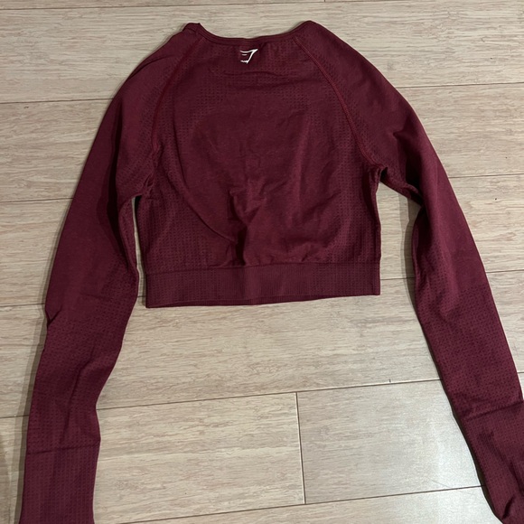 Gymshark Burgundy Long Sleeve Crop Top - Picture 2 of 3